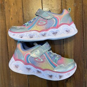 Skechers Kids' Rainbow heart Light-Up Shoes size 9
